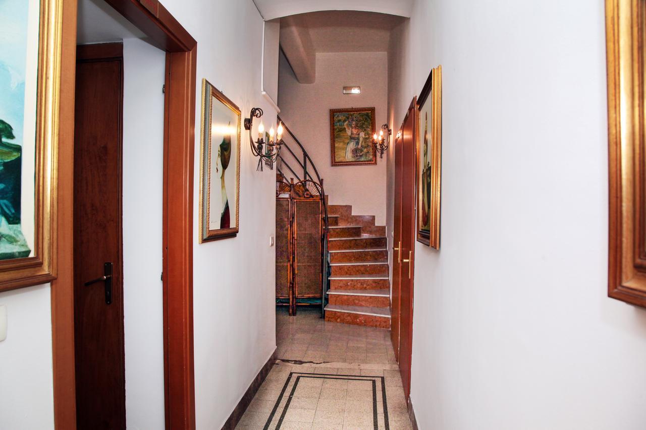 Crispi Rooms Catane Extérieur photo